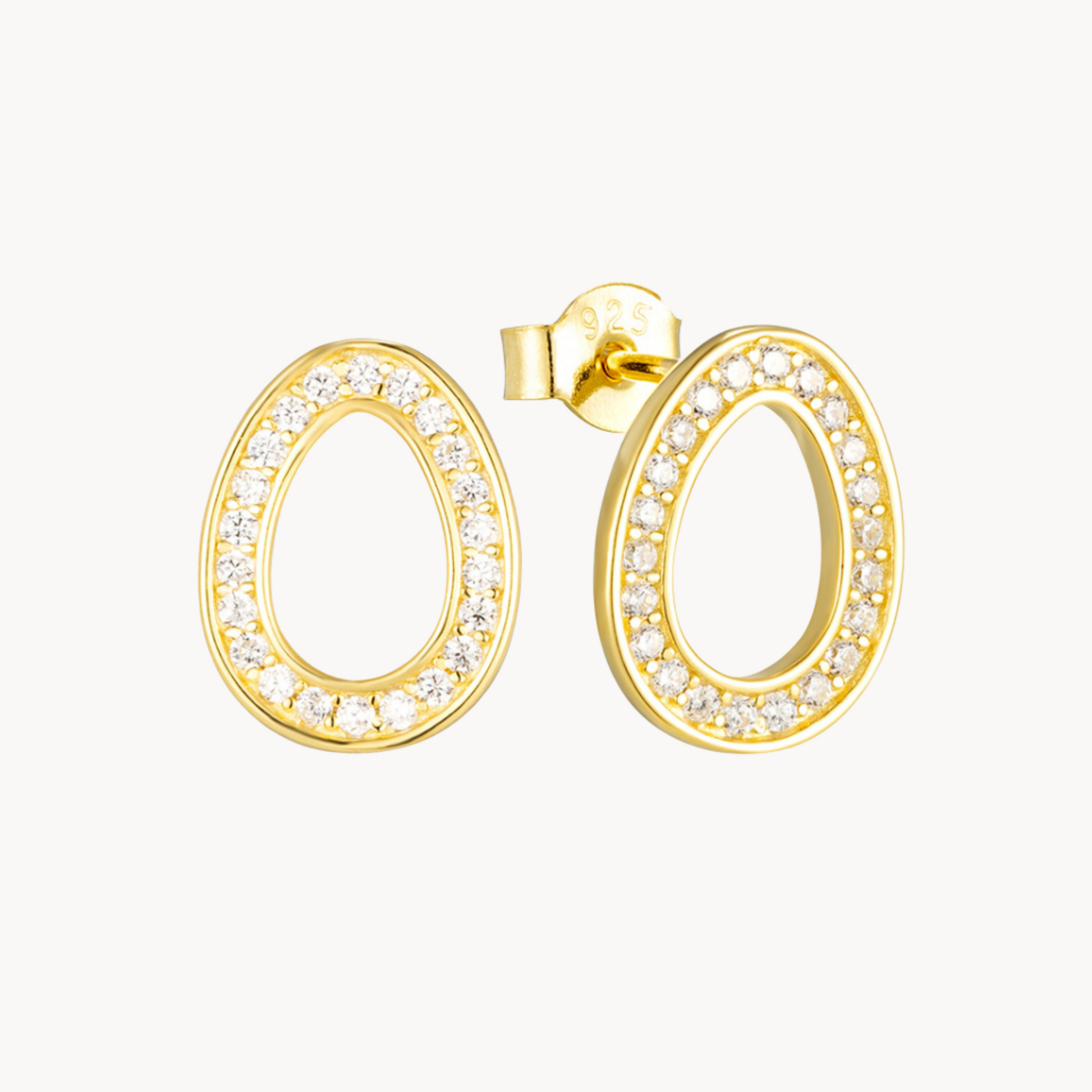 OVAL STUDS